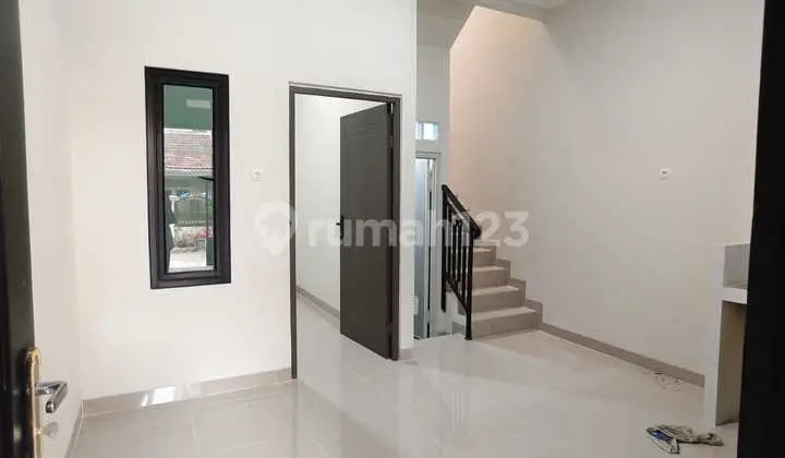 Djual Rumah Cantik Cipondoh Makmur Baru Greesss