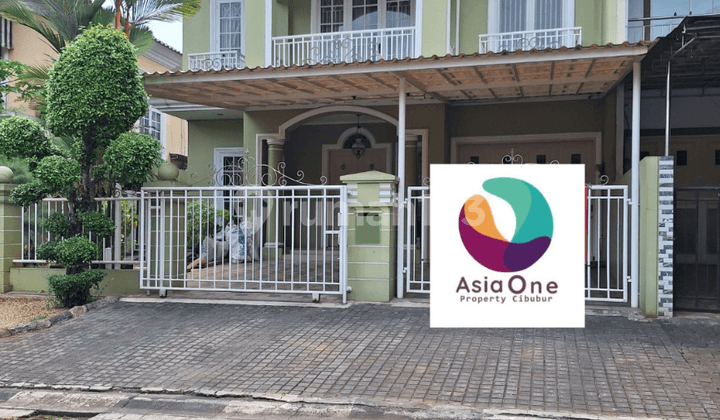 Rumah Cantik 2 Lantai di Legenda Wisata Cibubur, Jakarta Timur