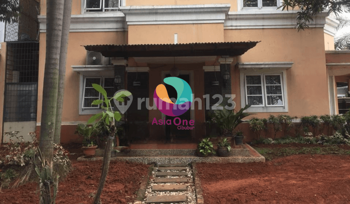 Rumah 2 Lantai Furnished di Raffles Hills Cibubur, Jakarta Timur