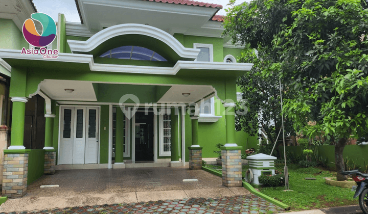 Rumah Modern Furnished Legenda Wisata, Jakarta Timur