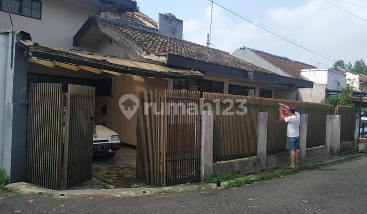 Jual Rumah Sejuk di Komplek Guruminda Indah Lembang