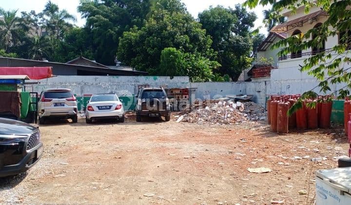 For Rent Land Along Veteran Main Road South Jakarta