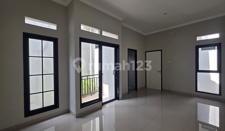 Dijual Cepat Rumah Baru Cinere Dekat Pintu Tol Limo