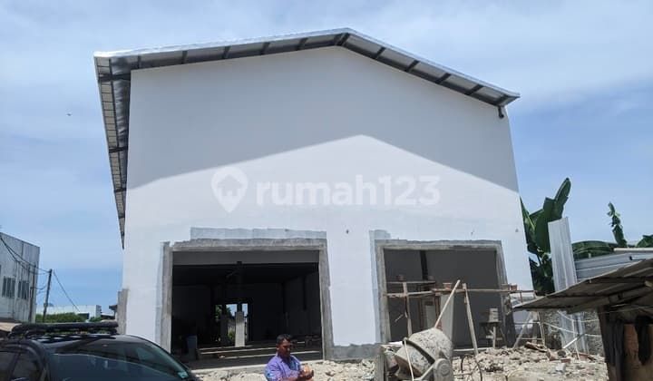 Dijual Murah Tanah + 2 Gudang Di Salembaran