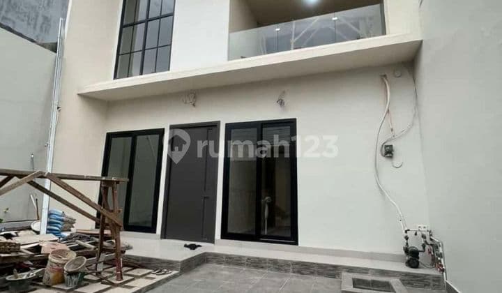 Dijual Cepat Rumah Baru Modern 8x17 Vikamas-Kapuk Rumah 2 Lantai Shm Baru Selatan