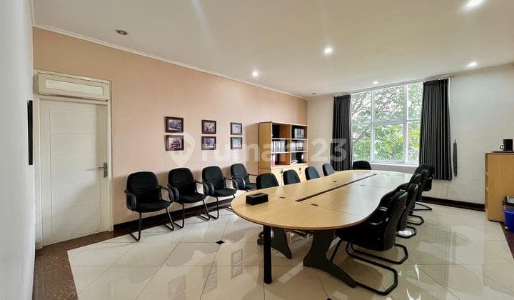 Price Drop, Cheap Sale, 3 Connected Shophouses, Strategic Location in Cibubur