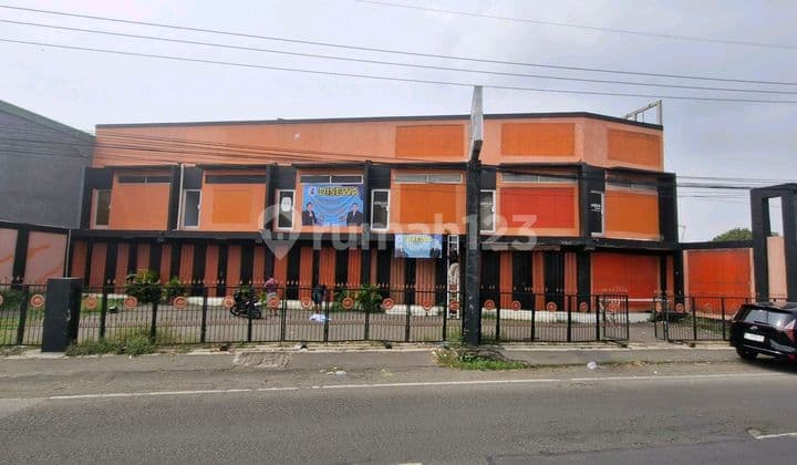 Ruko di Jl. Brigjend Dharsono, Jl. Brigjen Darsono No.8, Kertawinangun, Kedawung, Cirebon, Jawa Barat, Indonesia, 45153, Cirebon Kota 680.0 m² SHM