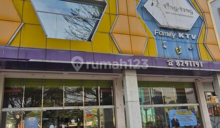 Ruko X Karoke Di Office Park Komplek Cirebon Super Block