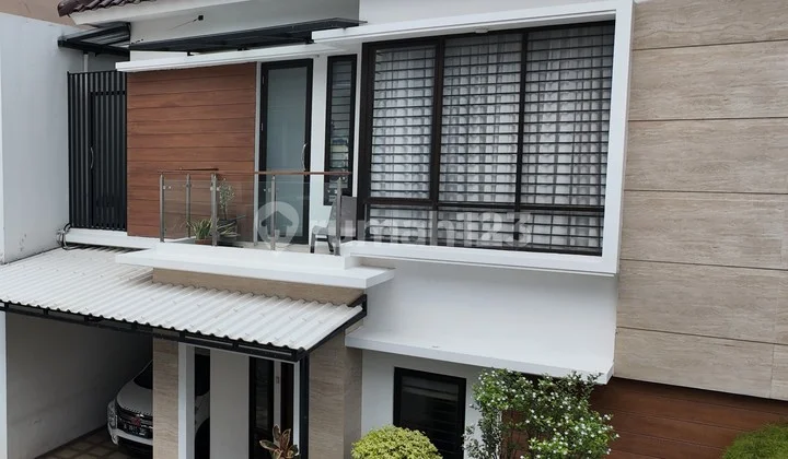 Rumah di Duren Sawit Selangkah ke Stasiun Buaran