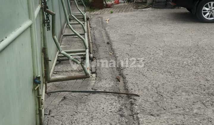 Land and Building with SHM Certificate Located in Rawa Bokor, Tangerang