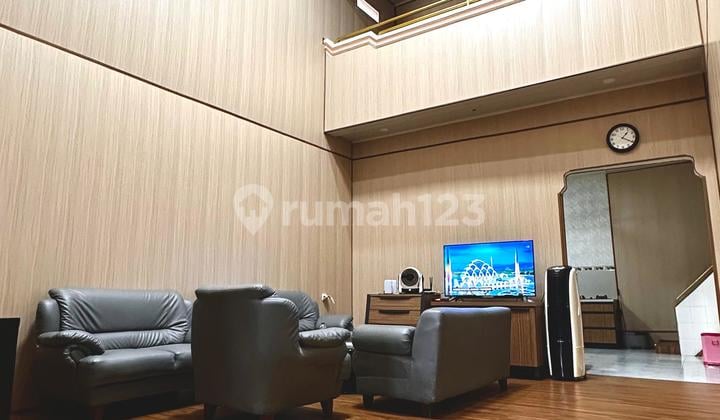 Rumah Mewah Siap Huni Lokasi Strategis Dekat Dengan Bandara di Villa Taman Bandara, Tangerang