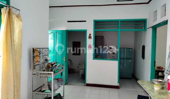 Simple House Very Good Ready to Occupy Location in East Surabaya