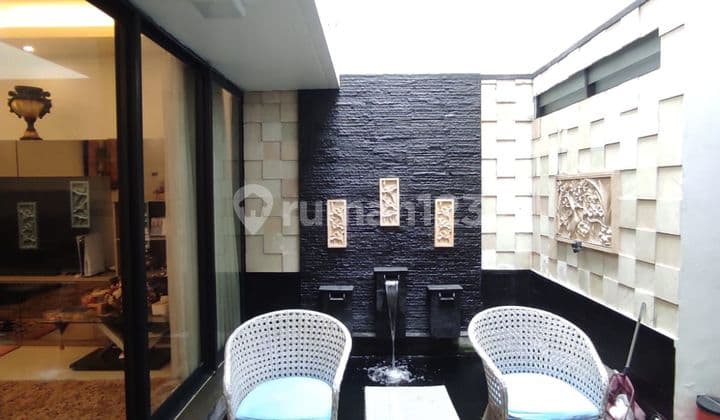 Rumah Bagus siap huni disektor 9 Bintaro Tangerang Selatan