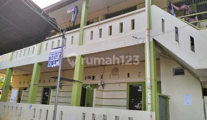 Rumah Kontrakan 2 Lantai 11 Kamar Tidur di Cileungsi