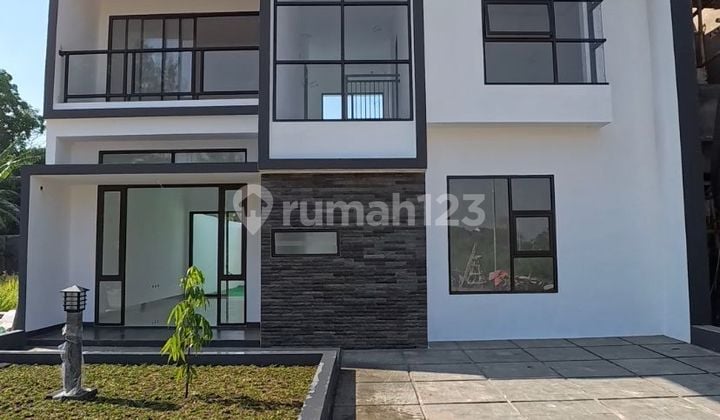 Rumah Baru Dibangun Type 120 (Blok B Ext) Lokasi di Kota-Kabupaten Cirebon-,-Dibangun Developer Terbaik