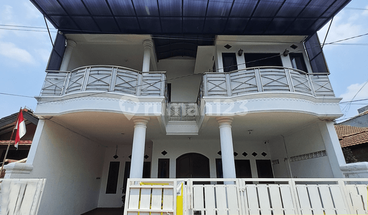 Rumah Klasik Siap Huni Di Bukit Nusa Indah, Ciputat, Tangsel