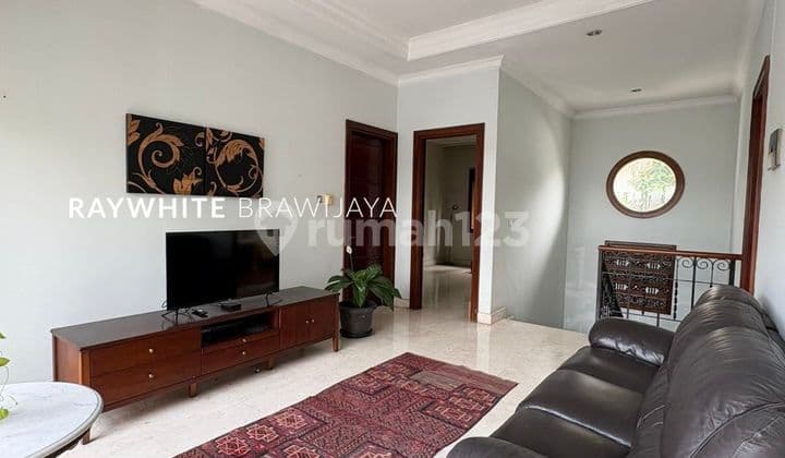 Townhouse Siap Huni, Lingkungan Tenang Area Ampera Kemang