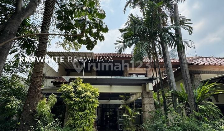 Ready to Occupy Furnished House in Kemang Ampera