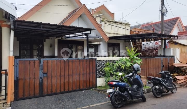 Jual Rumah Lokasi Taman Yasmin Depan Taman