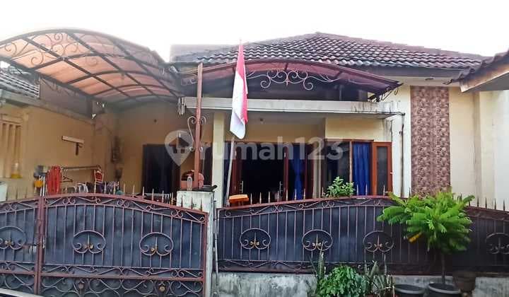 Rumah 2 Lantai Dalam Komplek, Mustikajaya - Bekasi