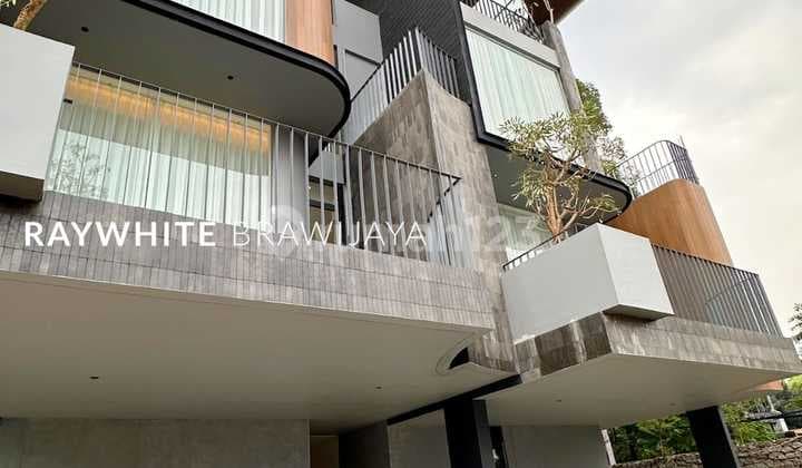 Rumah Baru Modern Siap Huni Lokasi Area Kemang Utara