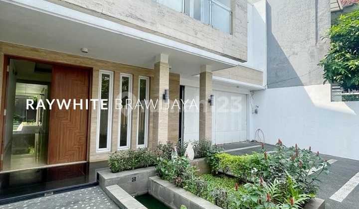 Rumah Siap Huni Area Cilandak Benda Raya
