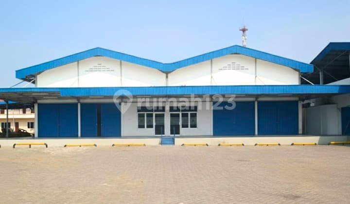 Gudang Besar dengan Kantor + Parkir Luas, Akses Kontainer 40ft!