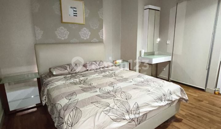 Apartemen Strategis CBD Sudirman Dengan City View Apartemen Strategis CBD Sudirman Dengan City View