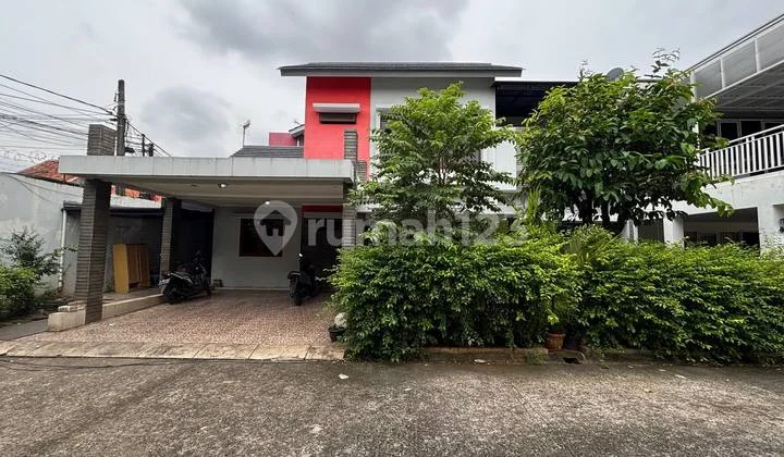 Rumah Hook Luas di Cluster Jatibening Bekasi - 5+1 KT, Kitchen Set, Carport 2 Mobil