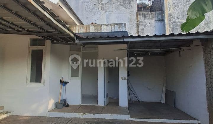 Disewakan Rumah Siap Huni Semi Furnished.kemang Pratama 3 Bekasi