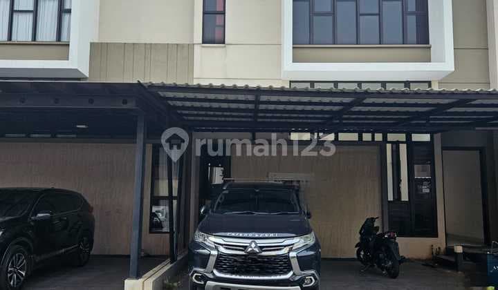 Disewa Rumah Hook Mewah Cluster Asya Jakarta Garden City