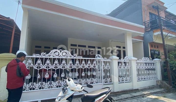 Rumah Bagus 2Lt di Jatiasih
