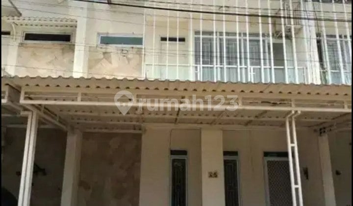 Rumah Sewa 2 Lantai Full Renovasi di Perumahan Mahkota Bintara Residence - Kranji, Bekasi (Ter)