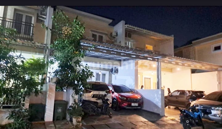 Sakura Regency 3 Rumah 2 Lantai Dijual Cepat !!!!