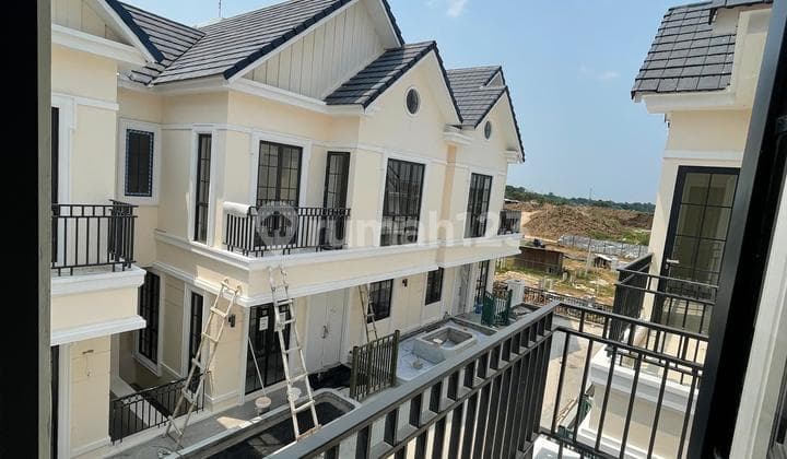 Dijual Cepat Rumah Murah Double Deckker Lavon 2