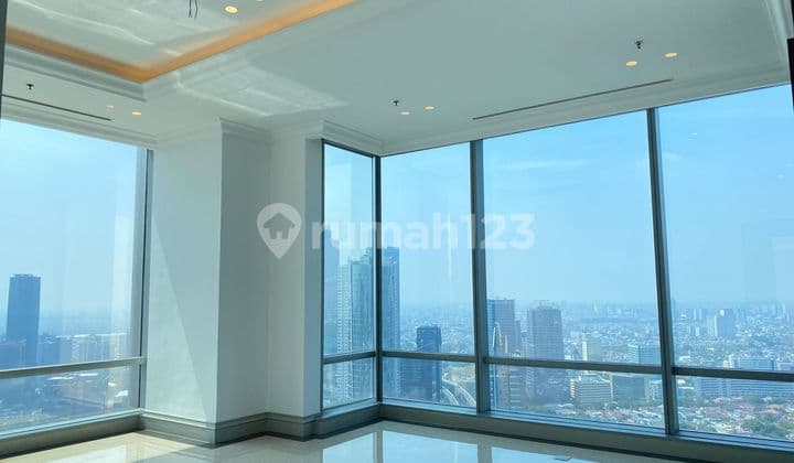 Apartemen Raffles Residence 4 Kamar Tidur Unfurnished Bagus