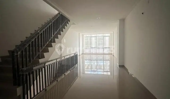 Disewakan Cepat Ruko Shibuya 4.5X16.25m Murah Pantai Indah Kapuk