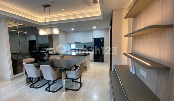 Apartment 3 Kamar Tidur Private Lift Lantai Rendah