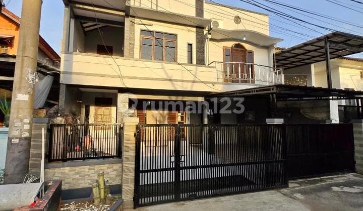 Rumah 2 Lantai Dikayuringin Raya Bekasi