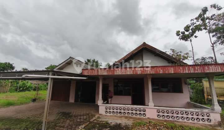 Dijual Tanah dan Bangunan di Batua Merawang Bangka, Lokasi Strategis