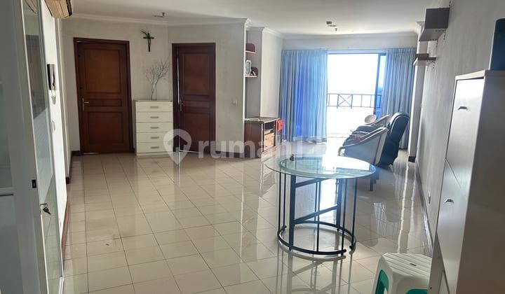 Condominium Marina Pantai Mutiara. 2 BR Semi Furnish