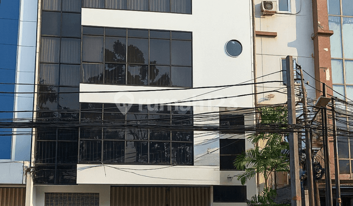 Sewa Gedung Hadap Jalan Raya Cideng Jakarta Pusat