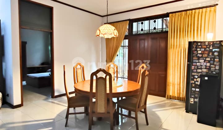 For Sale Ready-to-Occupy House in Puri Indah, West Jakarta, Hook Position
