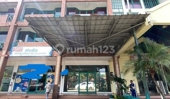 Dijual Ruko Graha Cempaka Mas 4Lt Uk 300 m² at Jakarta Pusat