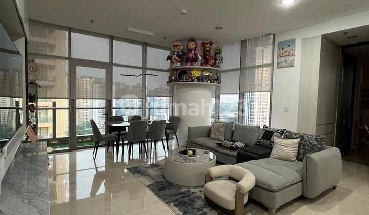 Dijual Apartment Verde Two 3BR uk 211m2 Furnished Elegance Jaksel
Dijual Apartment Verde Two 3BR uk 211m2 Furnished Elegance Jaksel