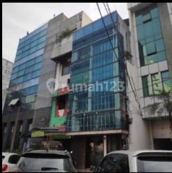 FOR SALE FAST Shop House at Blok M Square, Melawai Street, size 95m2, 4 floors, Kebayoran Baru, South Jakarta