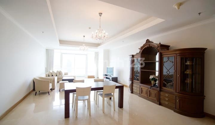 Dijual Apartemen Kempinski 2+1BR Uk 225m² furnished at Jakarta Pusat