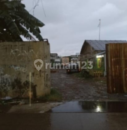 Tanah dan Bangunan Ditegal Alur Jakbar Dijual Murah