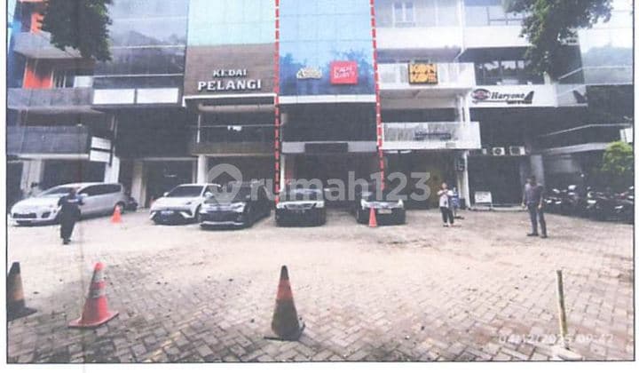 For Quick Sale: Strategically Located Shop House in Kebon Sirih, Central Jakarta