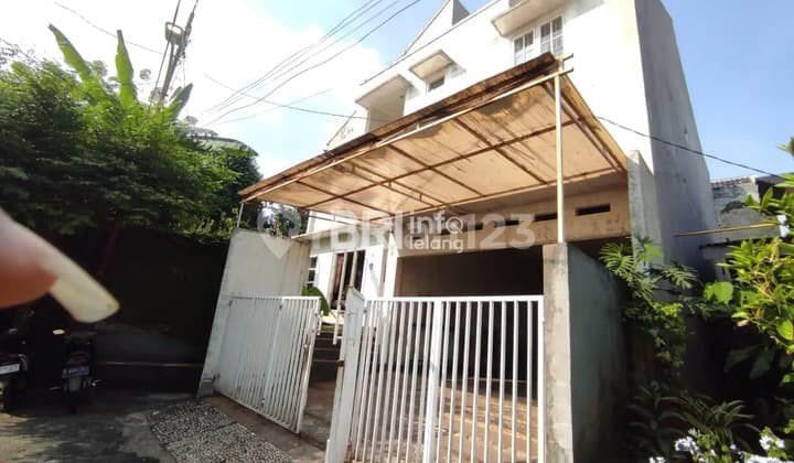 Dijual Cepat Rumah Mewah, Asri Posisi Hoek Daerah Jagakarsa Jaksel